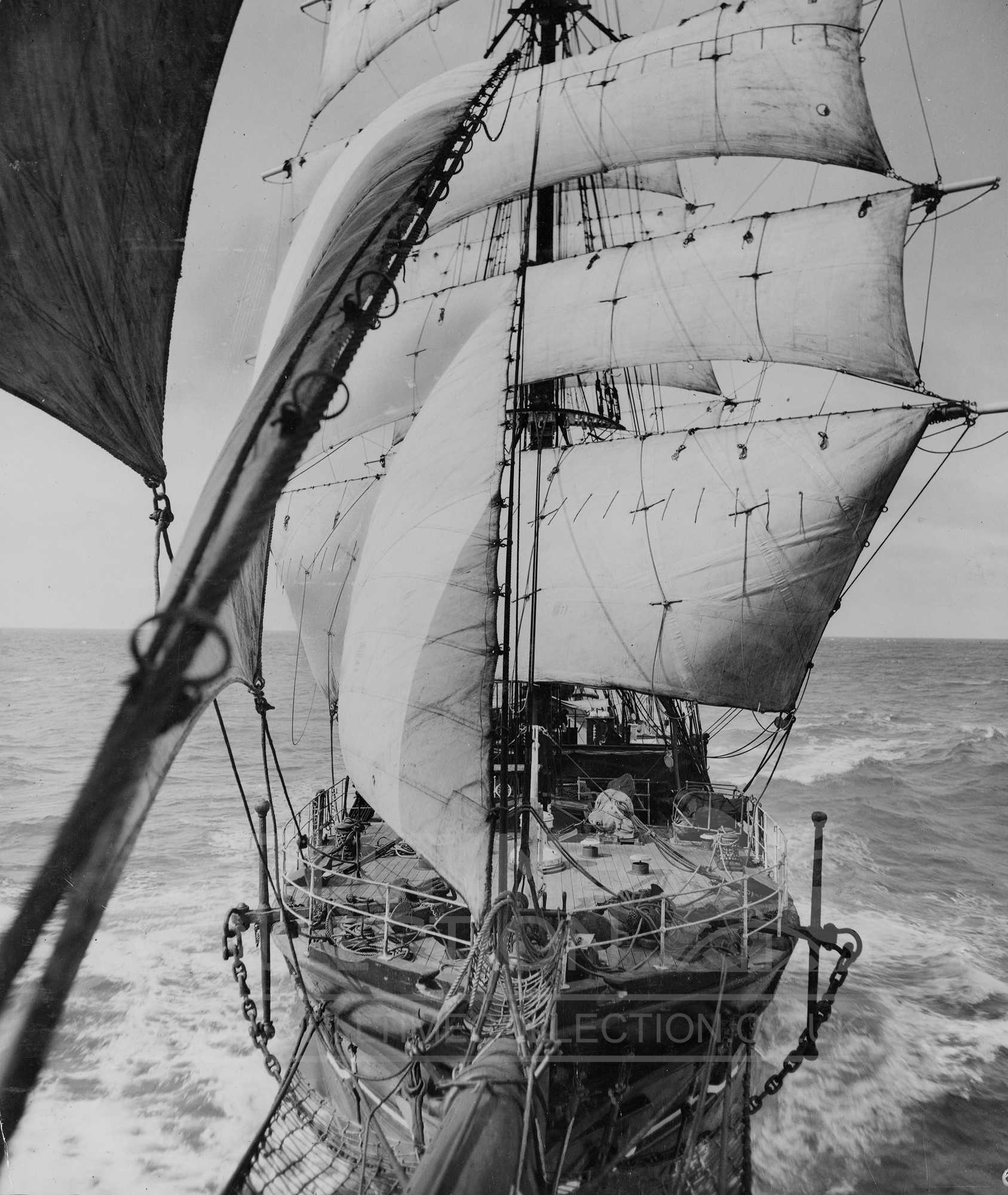 tpt-transport-ship-boat-sail-sailing-tyne-the-stilltime-collection