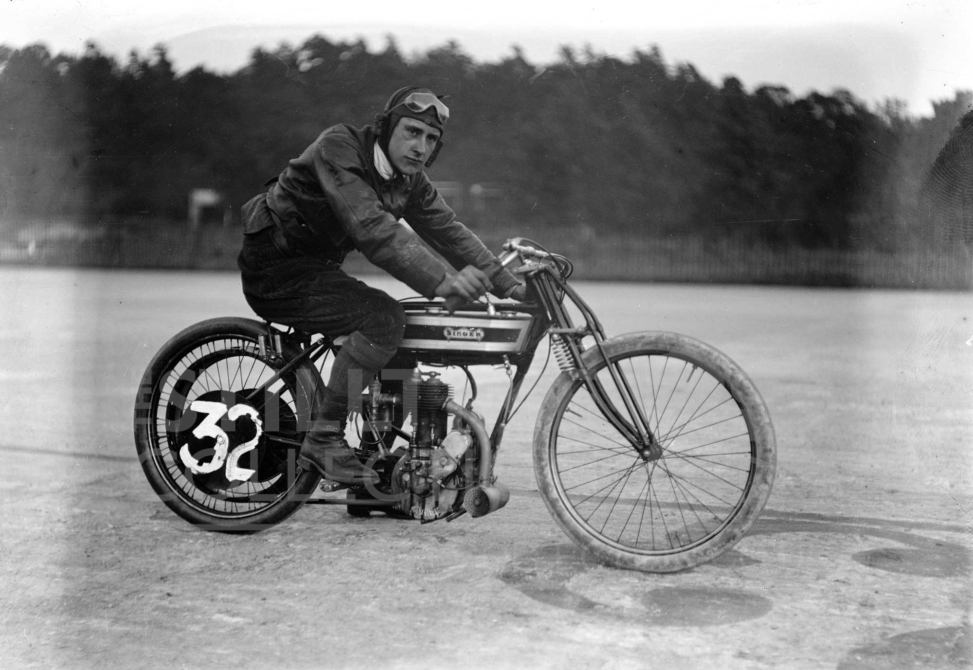 bike-raleigh-tpt-tpt-transport-bike-brooklands-racing-prix-motor-sport