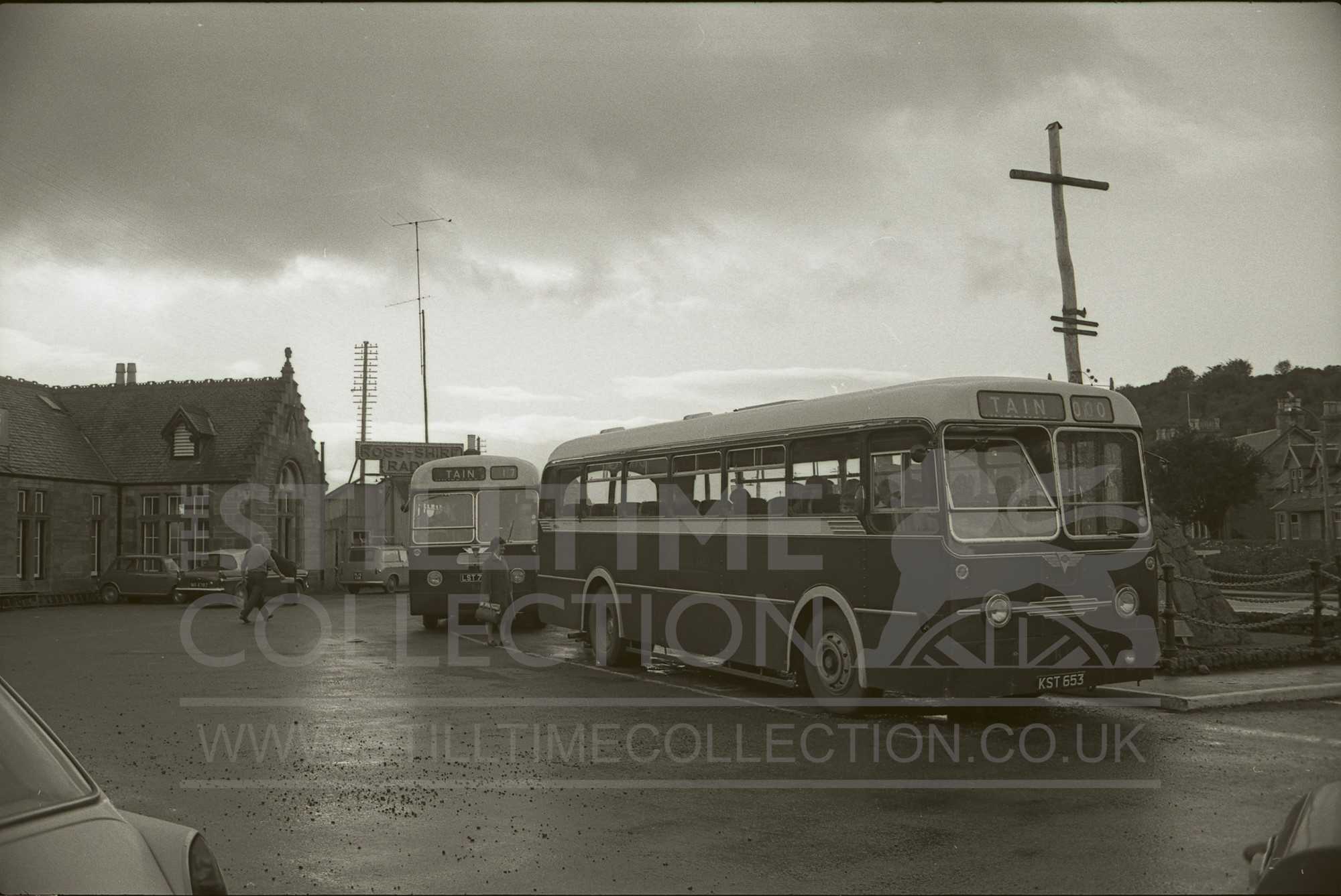 tpt transport bus minibus double decker coach highland omnibus muir of